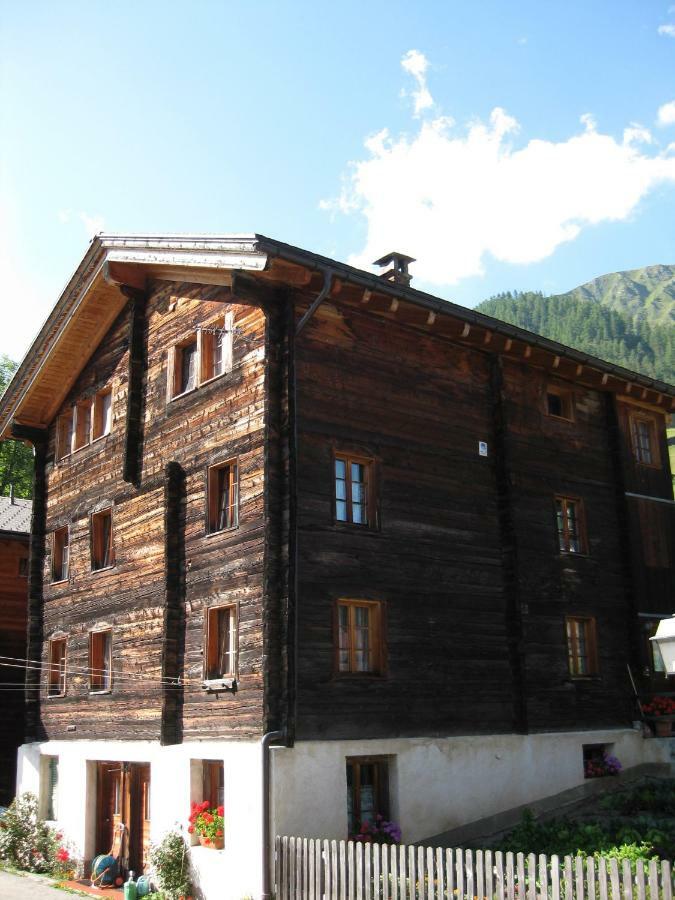 Angela Apartment *